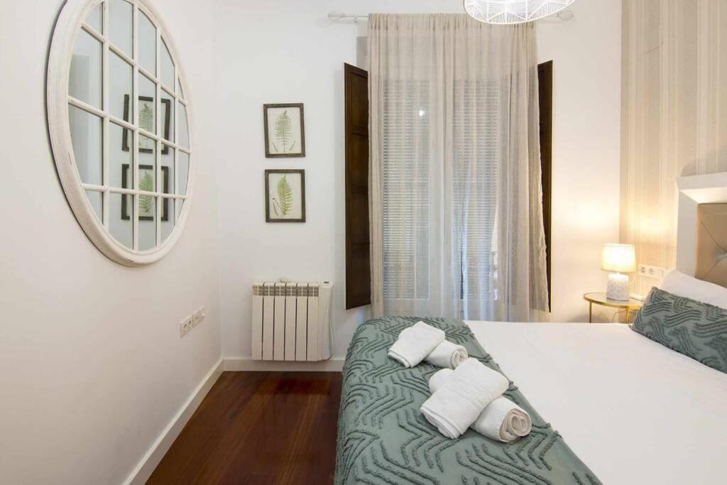 Eco Center Granatensis Catedral 2 Habitaciones Free Parking 그라나다 외부 사진
